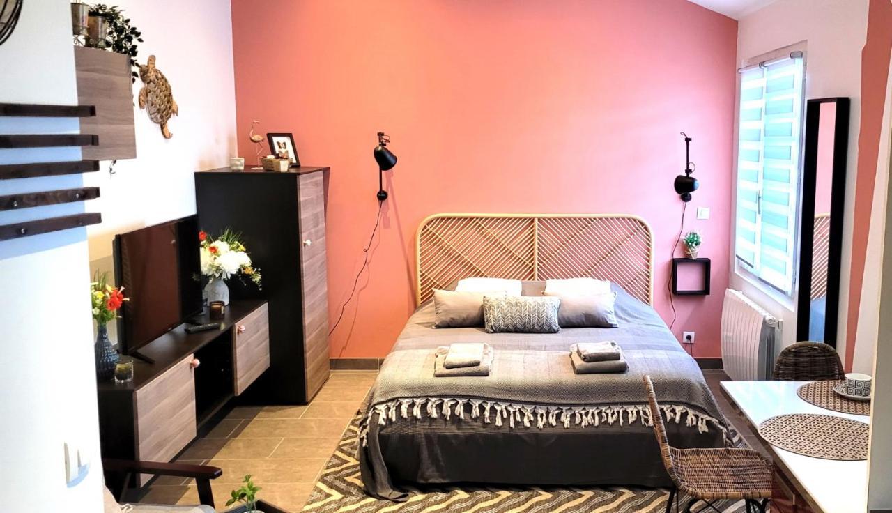 Studio Orange - Parc Asterix - Mer De Sable - Villepinte - Aeroport Cdg Vemars 외부 사진